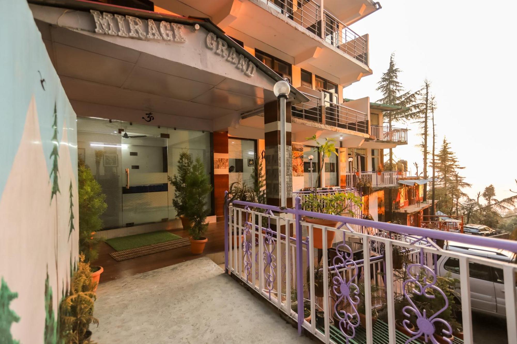 فندق Mirage Grand ماكليود غانج المظهر الخارجي الصورة