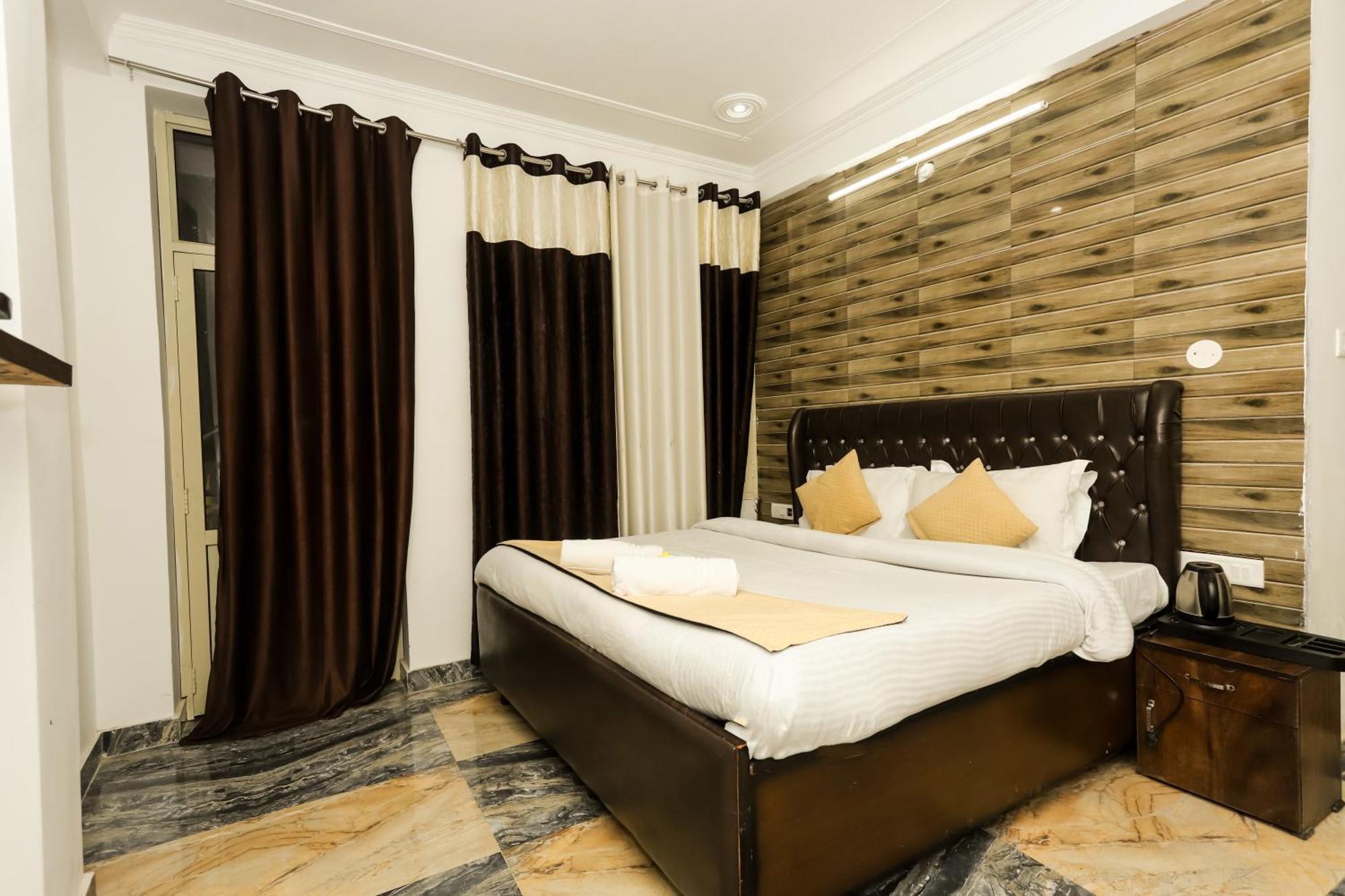 فندق Mirage Grand ماكليود غانج المظهر الخارجي الصورة